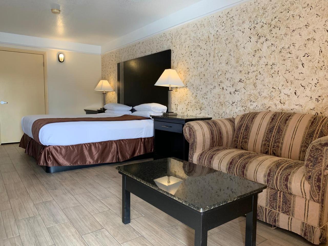 Texas Inn & Suites Pharr/San Juan מראה חיצוני תמונה
