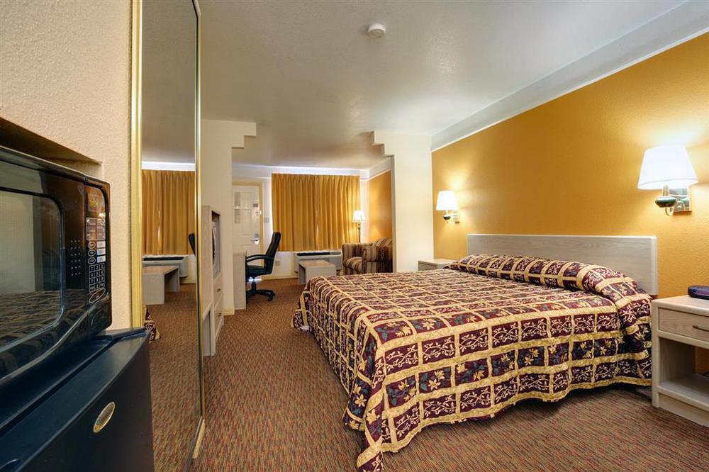 Texas Inn & Suites Pharr/San Juan חדר תמונה
