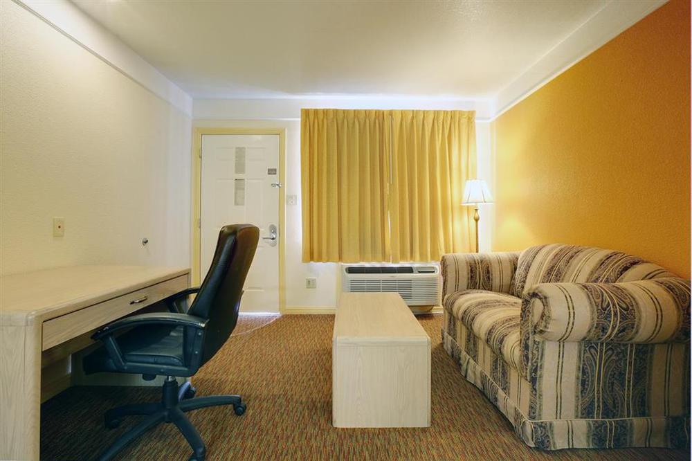 Texas Inn & Suites Pharr/San Juan חדר תמונה